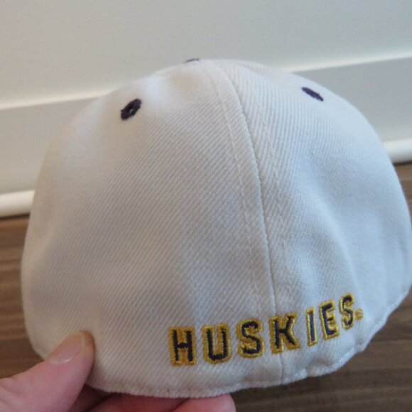COLOSSEUM JUST SPORTS Washington Huskies Wool Blend Fitted Cap *Player Sz 6 3/4 - Picture 6 of 10